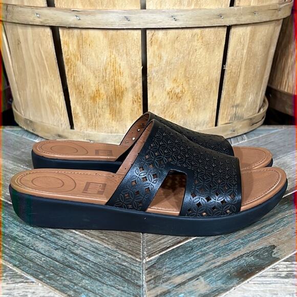 FitFlop H-Bar Slide Latticed Black Leather Thong Comfort Sandals Womens Size 5 - Picture 1 of 11